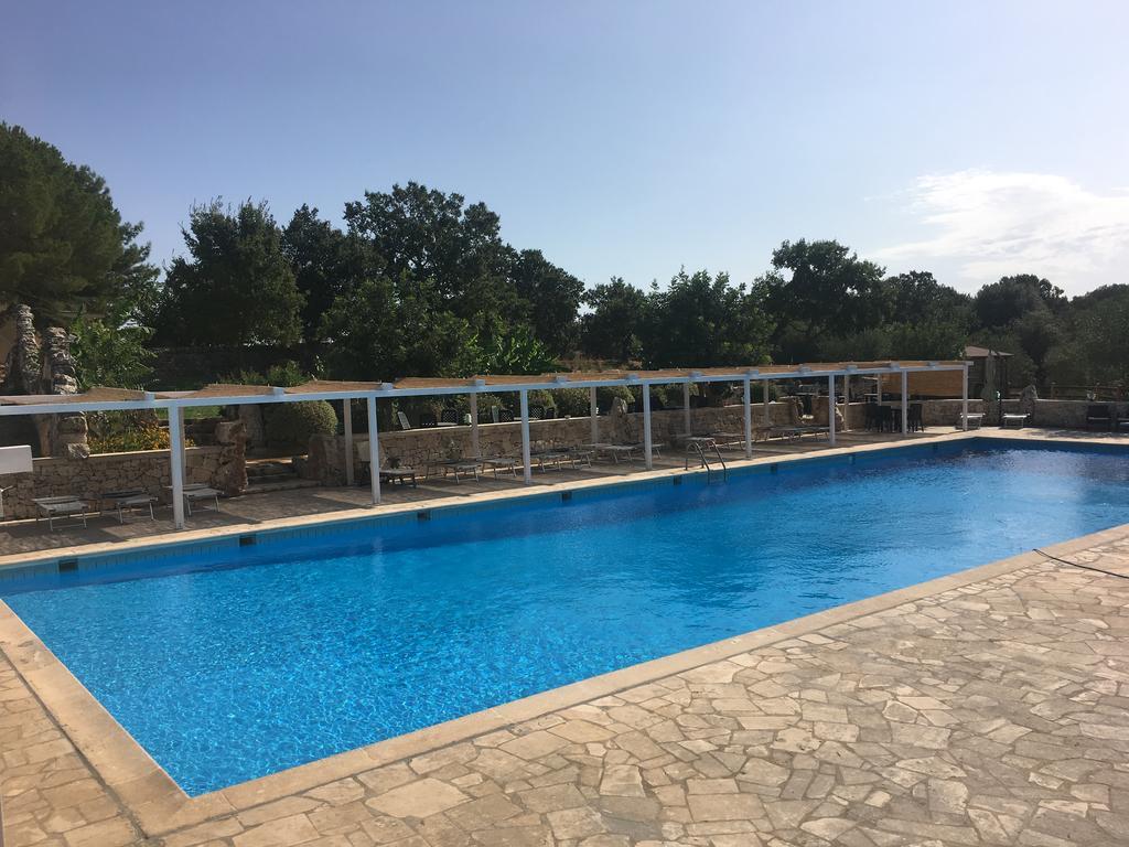 Villa Agritria Di Umberto Anglisani à Ostuni Extérieur photo